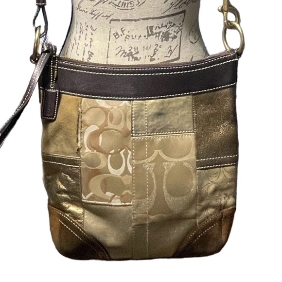 Coach Patch Crossbody Bag - Picture 1 of 9
